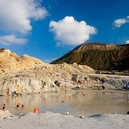Monolocale A Vulcano - Giardini Mare Terme 펜션 불카노